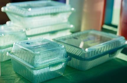 Reusable plastic food containers