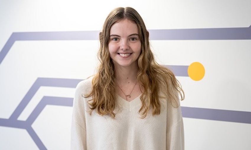 Jessica Graves Headshot