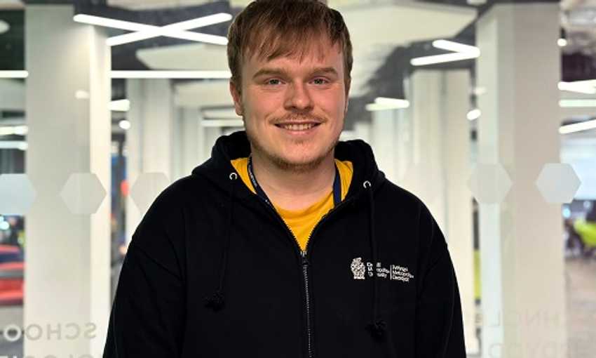 Jared Mantle Headshot