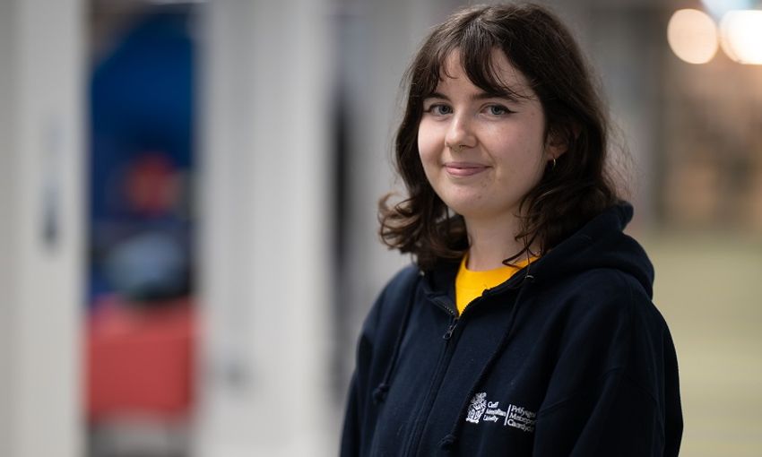 Headshot of Nia Atkins