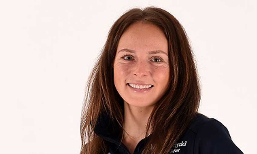 Headshot of Rhiannon Hawker