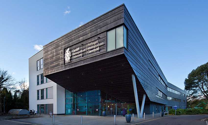 Cardiff School of Management entrance