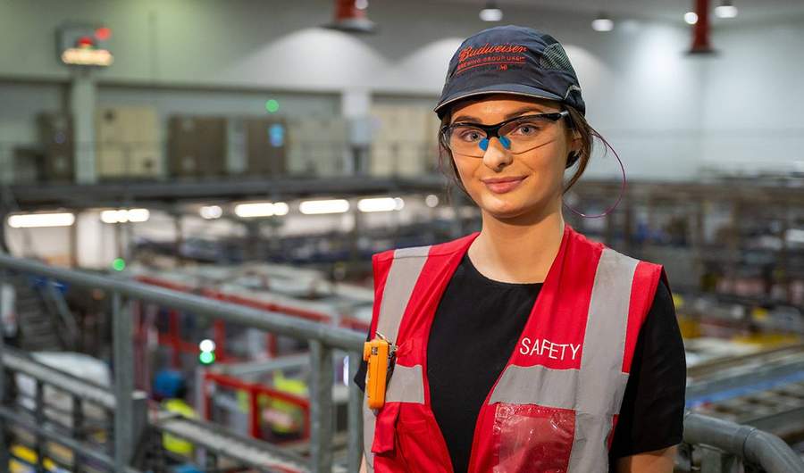 YouTube Thumbnail - BSc Environmental Health - Harriet Fowler