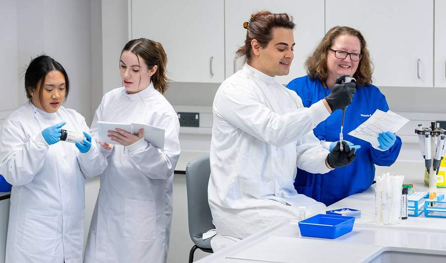 YouTube Thumbnail - BSc Healthcare Science Teaching Scenario