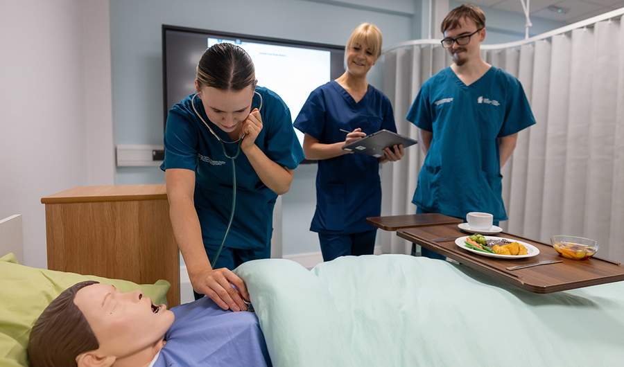 YouTube Thumbnail - BSc Podiatry / Human Nutrition & Dietetics Teaching Scenario